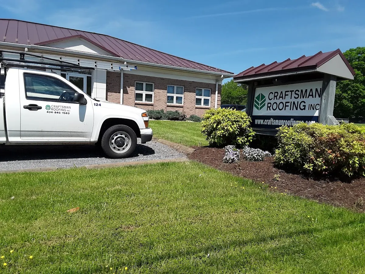 Quality Roof Replacement by experienced craftsmen in Adamsville